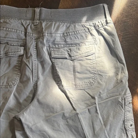 Sonoma Light Gray Cargo Pants - Picture 7 of 8